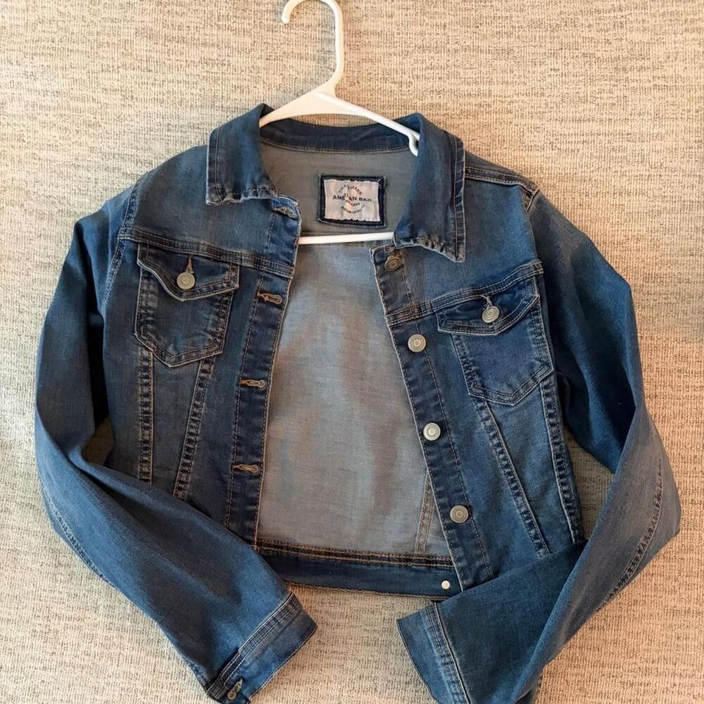 American Bazi Women's denim Jacket small stretch